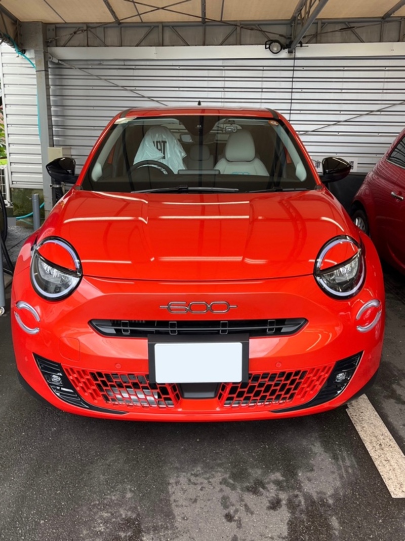 フィアット 600 600ハイブリッド ラ プリマ_RHD(DCT_1.2)