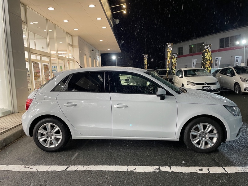 アウディ A1 1.4 TFSI_RHD(AT_1.4)