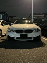 BMW M4 クーペ