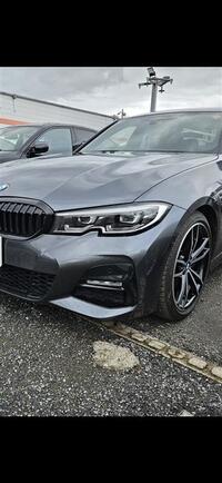 BMW 3シリーズ セダン 330i Mスポーツ_RHD(AT_2.0)