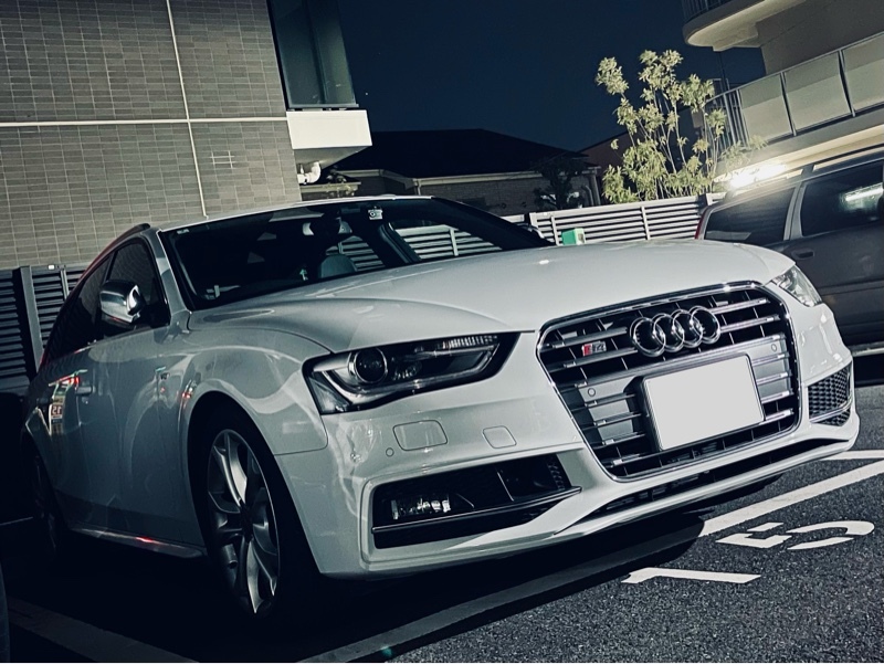 アウディ S4 アバント (ワゴン) アバント_RHD_4WD(AT_3.0)