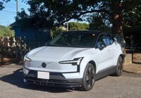 ボルボ EX30 ウルトラ シングルモーター エクステンデッドレンジ_RHD