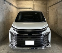 トヨタ ヴォクシー ハイブリッド S-G_7人乗り_E-Four(CVT_1.8_ハイブリッド)