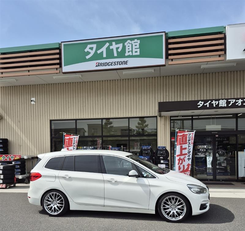 BMW 2シリーズ グランツアラー 220i グランツアラー ラグジュアリー_RHD(AT_2.0)