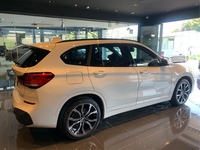 BMW X1 xドライブ 20i Mスポーツ_RHD_4WD(AT_2.0)