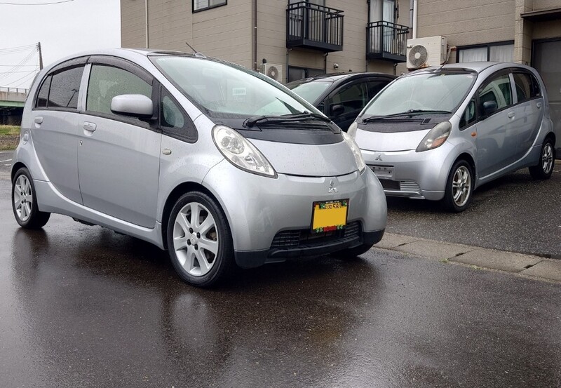 三菱 i-MiEV X