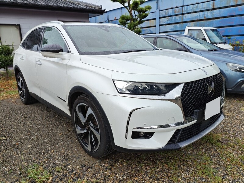 DSオートモビル DS7 クロスバック グランシック ブルーHDi_RHD(EAT_2.0)