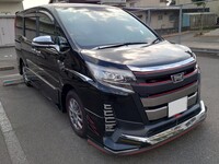 トヨタ ノア Si“W×B III”_7人乗り(CVT_2.0)