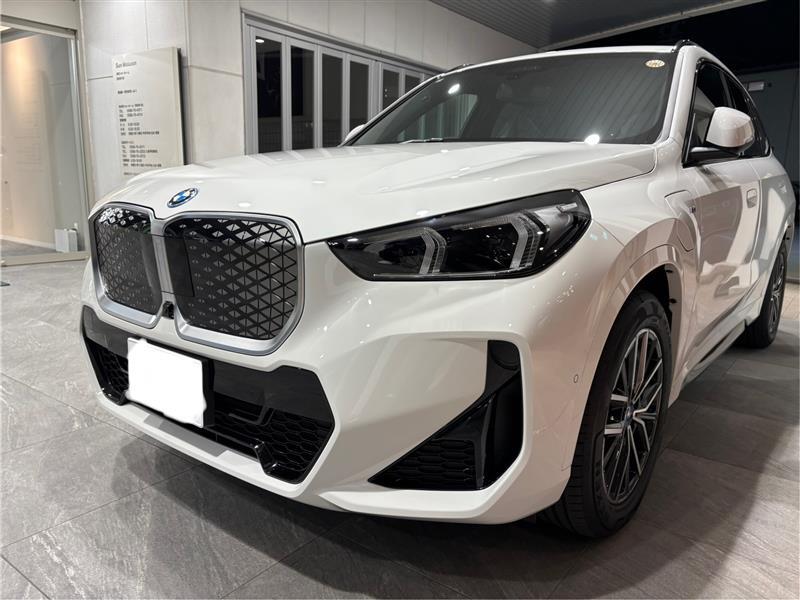 BMW iX1 eドライブ 20 Mスポーツ_RHD
