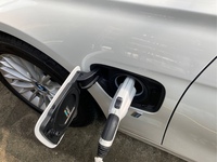 BMW 3シリーズ プラグインハイブリッド 330e iパフォーマンス ラグジュアリー_RHD(AT_2.0)