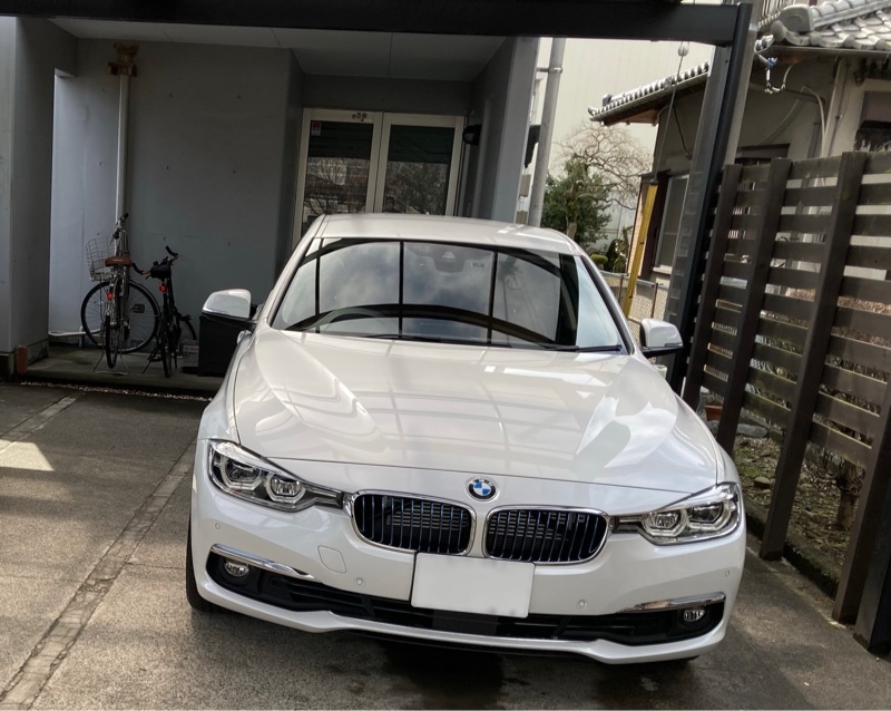 BMW 3シリーズ プラグインハイブリッド 330e iパフォーマンス ラグジュアリー_RHD(AT_2.0)
