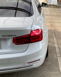 BMW 3シリーズ プラグインハイブリッド 330e iパフォーマンス ラグジュアリー_RHD(AT_2.0)