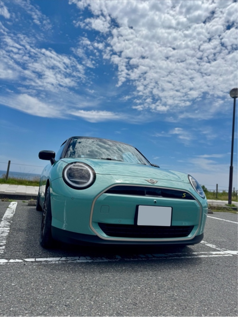 ミニ MINI Cooper SE 3ドア_RHD