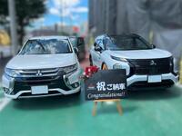 三菱 アウトランダーPHEV ブラックエディション_7人乗り_4WD(2.4)