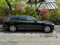 ボルボ V90