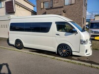 トヨタ ハイエースワゴン グランドキャビン_4WD(AT_2.7)