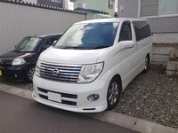 日産 エルグランド 2.5L V_4WD(AT_2.5)