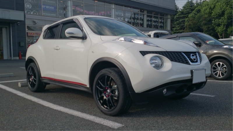 日産 ジューク 15RX タイプV(CVT_1.5)