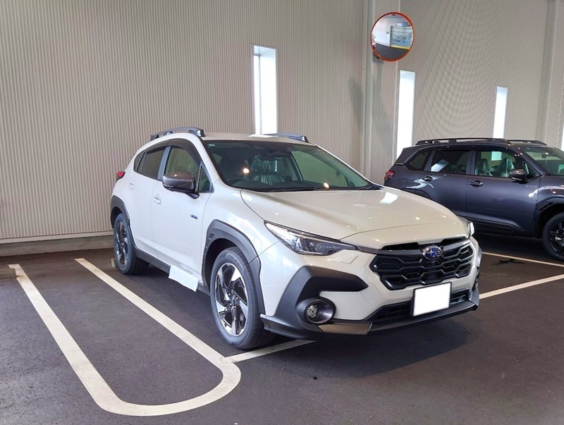 スバル クロストレック リミテッド_AWD(CVT_2.0)