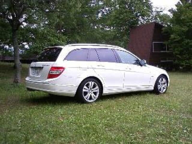 メルセデス・ベンツ Cクラス ステーションワゴン C200_ブルーエフィシェンシー_ステーションワゴン_RHD(AT_1.8)