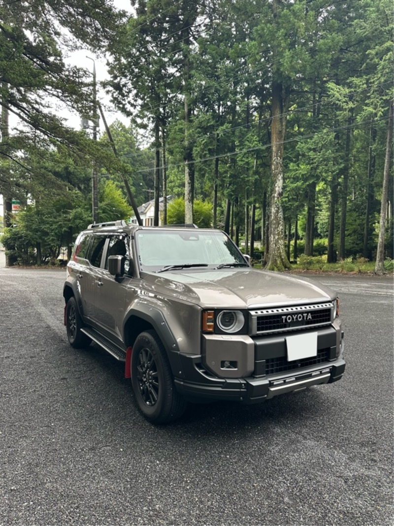 トヨタ ランドクルーザー250 VX_7人乗り_4WD (AT_2.8_ディーゼル)