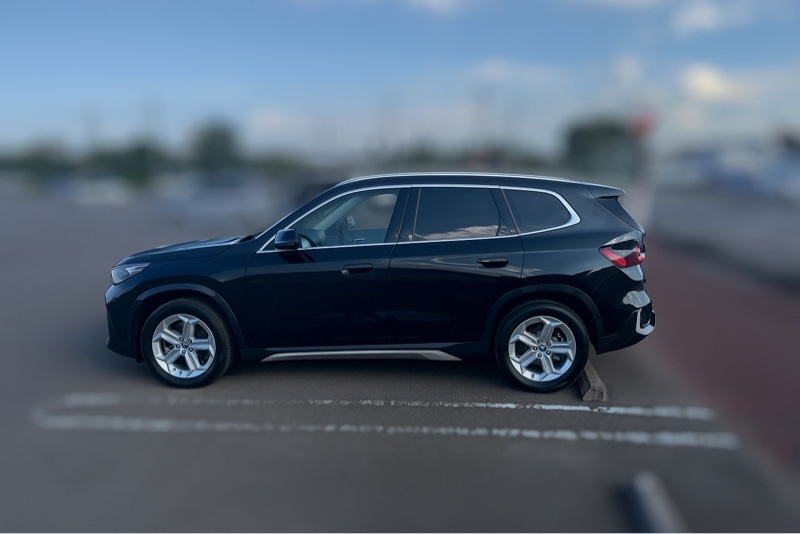BMW X1 xドライブ 20d xライン_RHD_4WD(DCT_2.0)