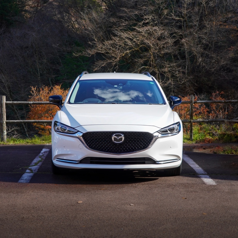 マツダ MAZDA6 ワゴン XD ブラックトーンエディション(MT_2.2)