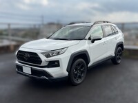 トヨタ RAV4 アドベンチャー“オフロードパッケージ”_4WD(CVT_2.0)