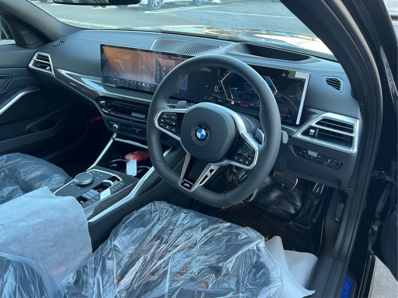 BMW 3シリーズ ツーリング 320d xドライブ ツーリング Mスポーツ 50thアニバーサリーリミテッド_RHD_4WD(AT 2.0)