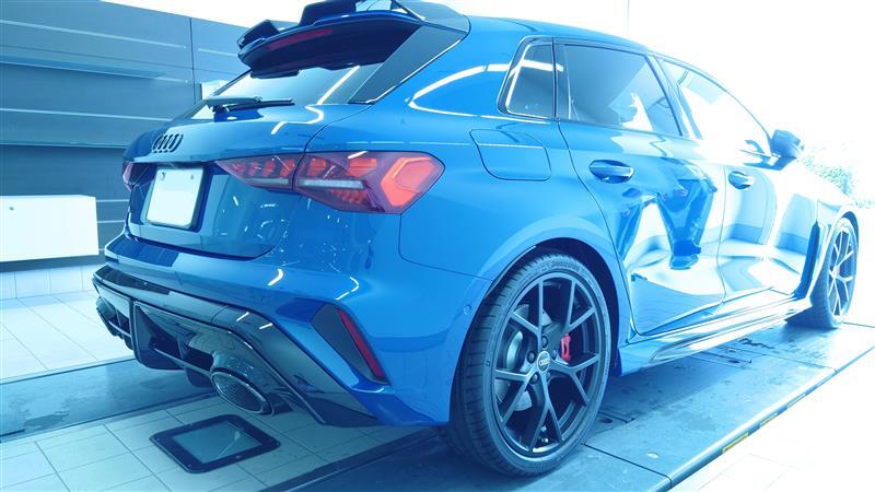 アウディ RS3 スポーツバック RS3 スポーツバック_RHD_4WD(AT_2.5)