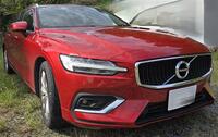 ボルボ V60 T5 モメンタム_RHD(AT_2.0)