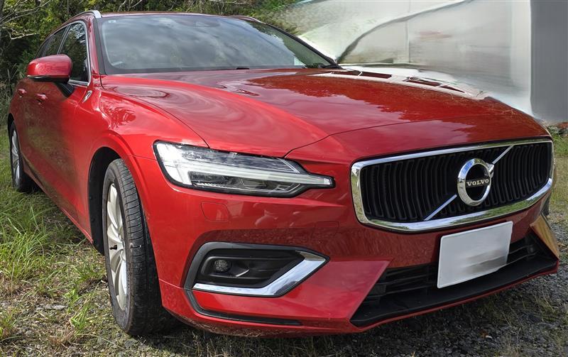 ボルボ V60 T5 モメンタム_RHD(AT_2.0)