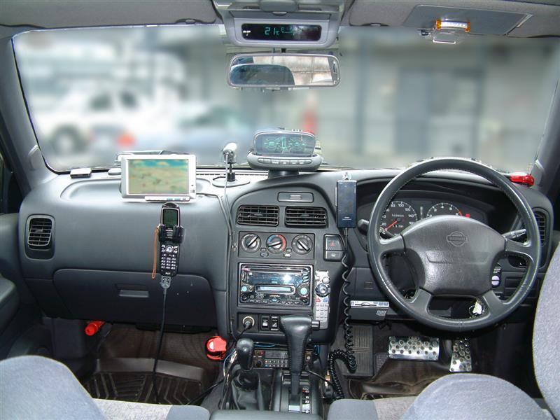 日産 テラノ R3m‐Rリミテッド_4WD(AT_3.3)