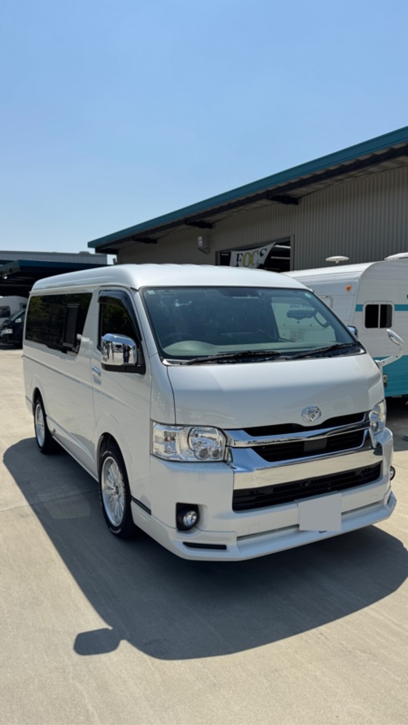 トヨタ ハイエースワゴン