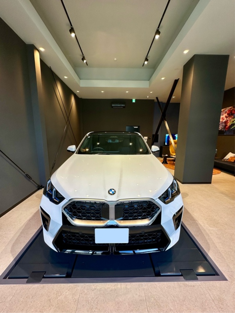 BMW X2 xドライブ 20i Mスポーツ_RHD_4WD(DCT_2.0)