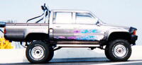 トヨタ ハイラックス ダブルキャブSSR_4WD(MT_2.0)