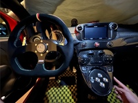 アバルト 695 （ハッチバック） アバルト695 トリブート フェラーリ_LHD(MT_1.4)