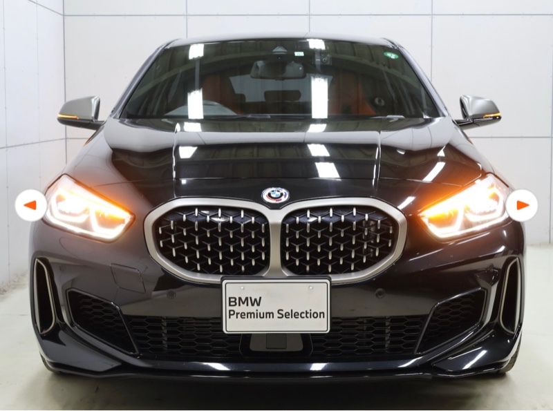 BMW 1シリーズ ハッチバック M135i xドライブ_RHD_4WD(AT_2.0)