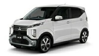 三菱 eKクロス T_4WD(CVT_0.66)