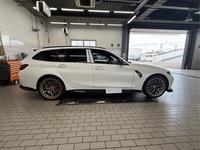 BMW M3 ツーリング M3 CS ツーリング_RHD_4WD(AT_3.0)