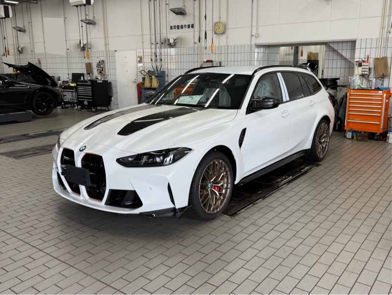 BMW M3 ツーリング M3 CS ツーリング_RHD_4WD(AT_3.0)