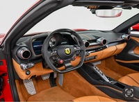 フェラーリ 812GTS 812GTS_LHD(F1DCT_6.5)