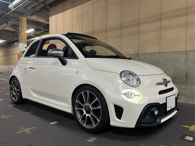 アバルト 595C （カブリオレ） アバルト595C ツーリズモ_RHD(ATモード付シーケンシャル_1.4)
