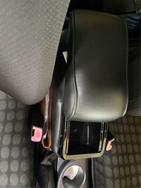 トヨタ iQ 130G(CVT_1.3)