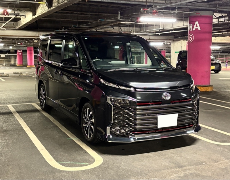 トヨタ ヴォクシー S-Z_7人乗り(CVT_2.0)