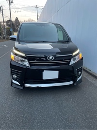 トヨタ ヴォクシー ZS“煌”_7人乗り(CVT_2.0)