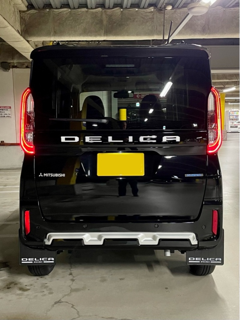 三菱 デリカミニ Tプレミアム リミテッドエディション_4WD(CVT_0.66)