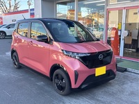 日産 サクラ X 90周年記念車