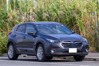 スバル クロストレック プレミアム S:HEV_AWD(CVT_2.5)