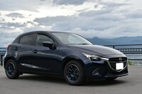 マツダ デミオ 13C(AT_1.3)